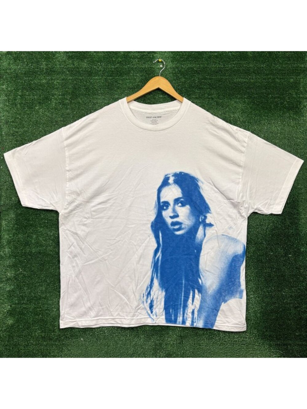 Tate McRae Miss Possessive Tour T-Shirt Size 2XL